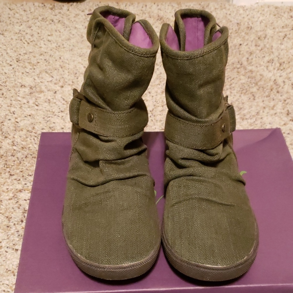 Blowfish Green Ankle Boots